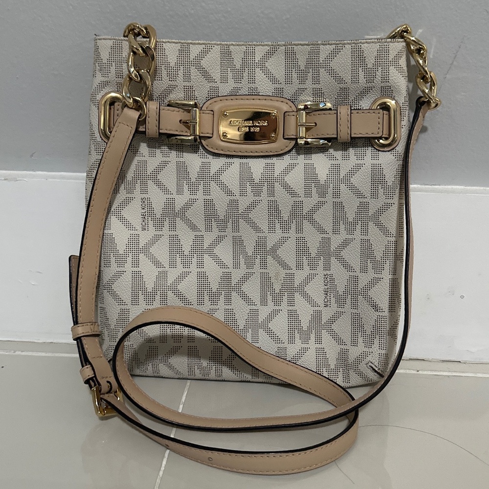 Michael Kors cross body